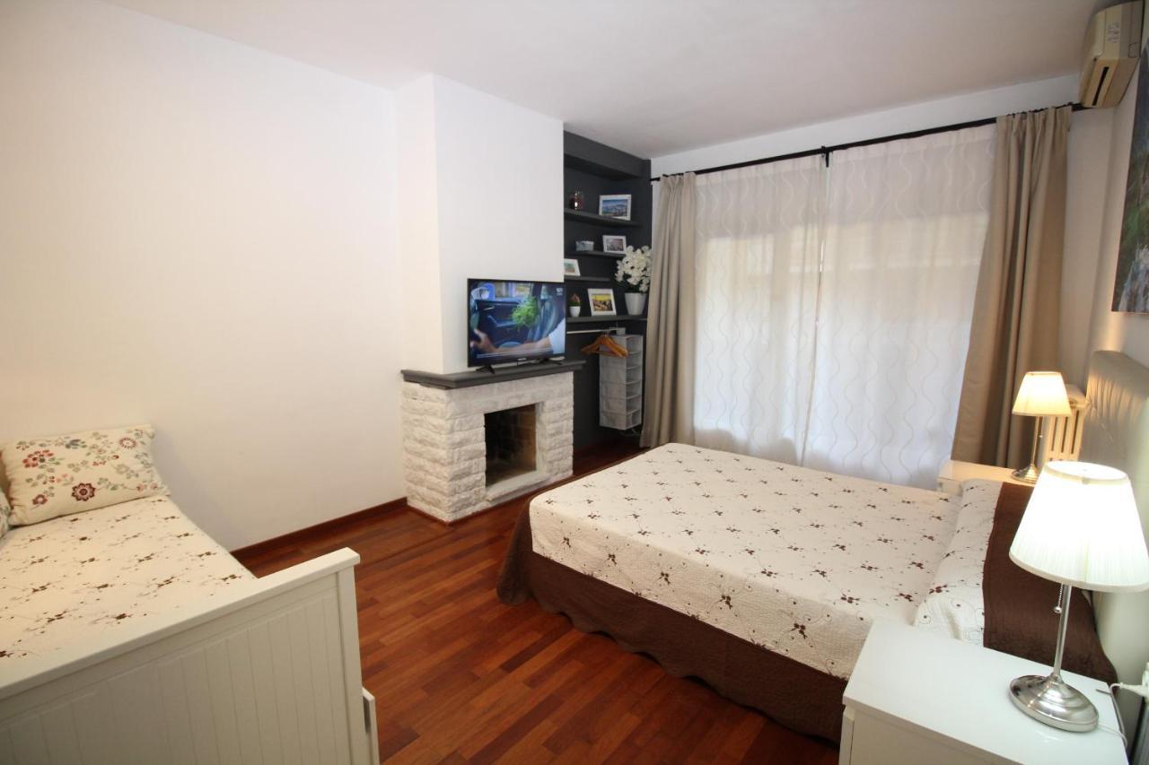 Rooms Viladomat Barcelona Exteriör bild