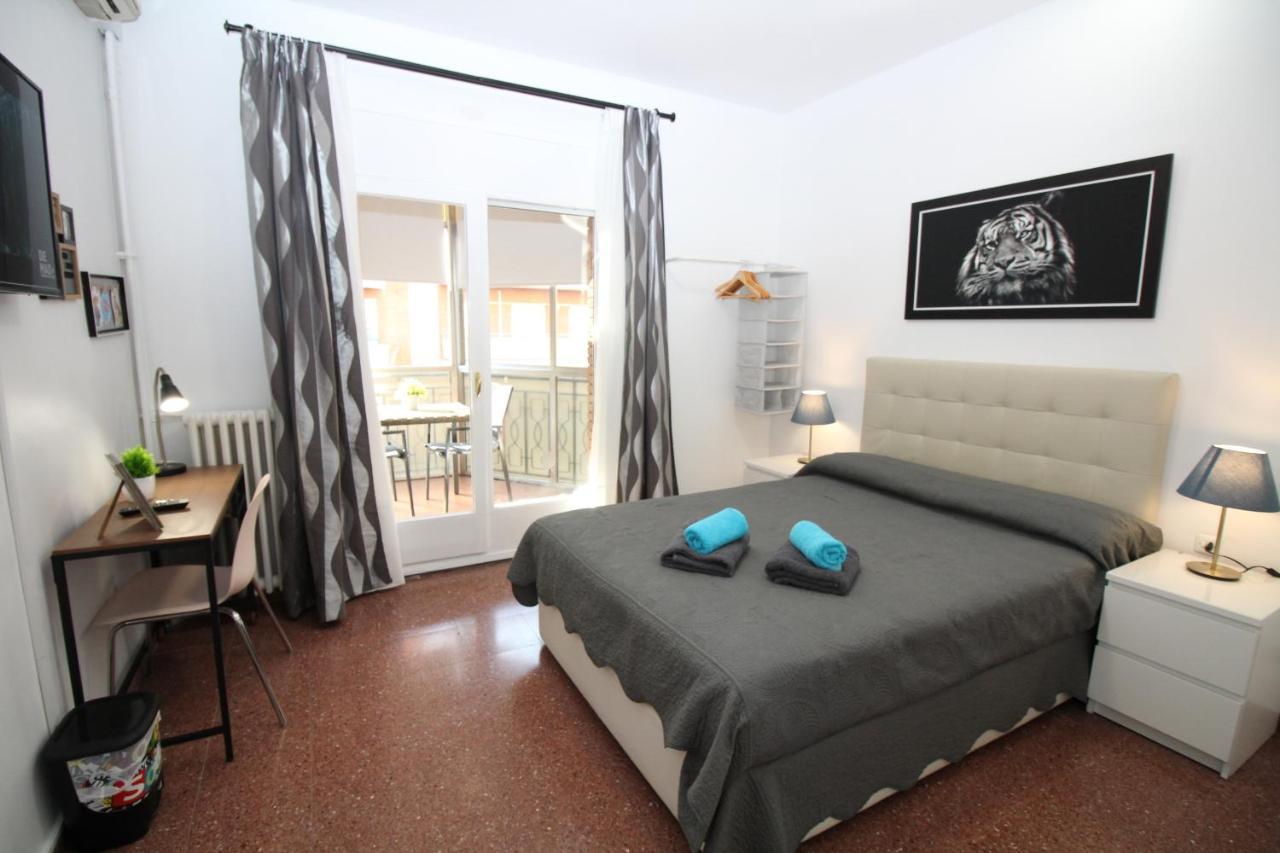 Rooms Viladomat Barcelona Exteriör bild